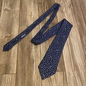 Hermes mens design silk slim tie